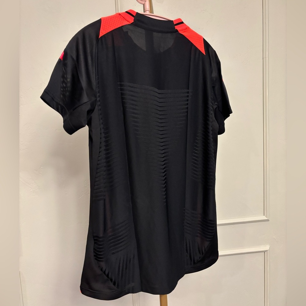 Adidas Tiro 24 NWT Small Soccer Jersey  Black & Solar Red MSRP $80 - Picture 2 of 3